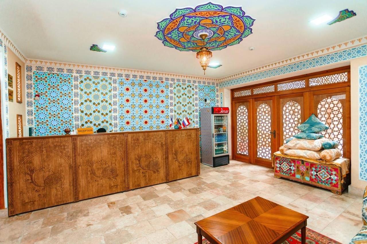 Anor Hotell Buchara Exteriör bild