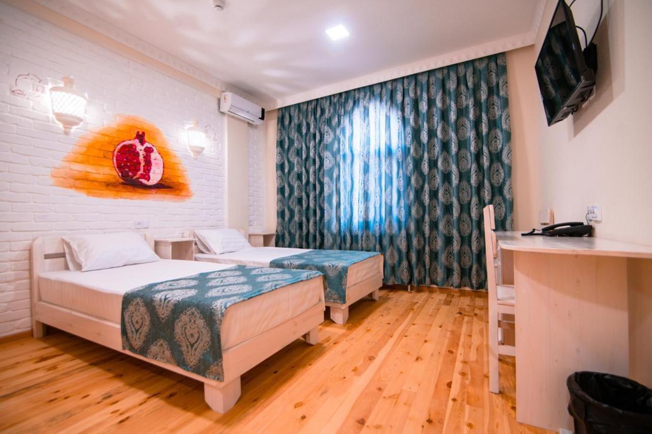 Anor Hotell Buchara Exteriör bild