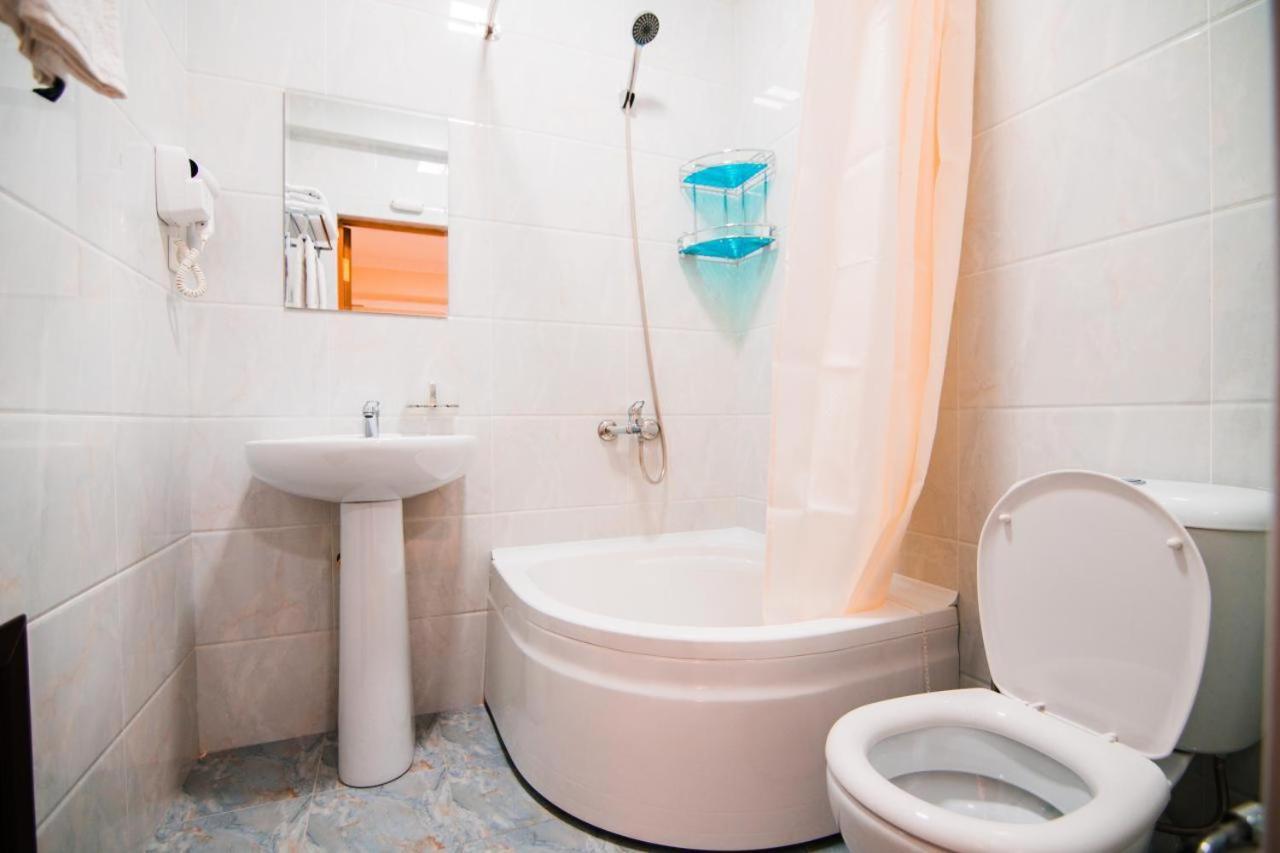 Anor Hotell Buchara Exteriör bild
